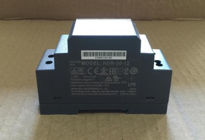 明緯控制箱/配線箱：優(yōu)化布線，提升效率