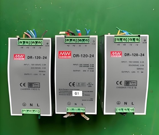 從工業(yè)器械到日常電器明緯固定式機殼電源輕松適配充電